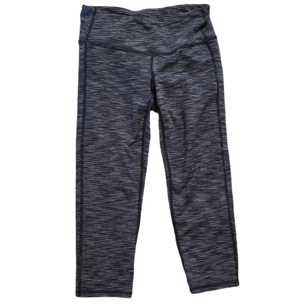 Athleta Energy chaturanga Capri pants - Picture 2 of 7